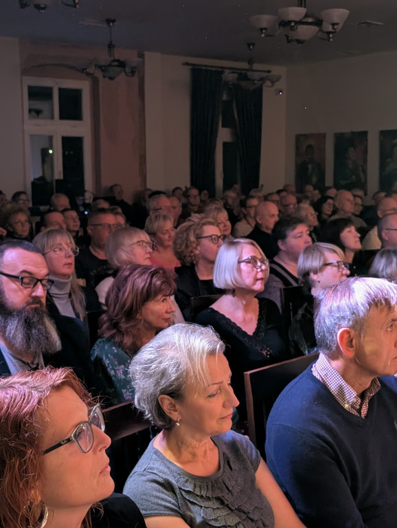 Nakło Śląskie. Złota era swingu  w pałacu