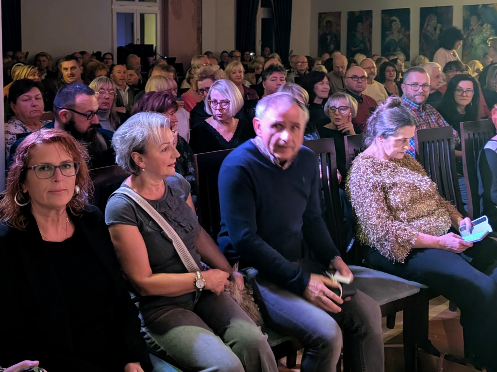 Nakło Śląskie. Złota era swingu  w pałacu