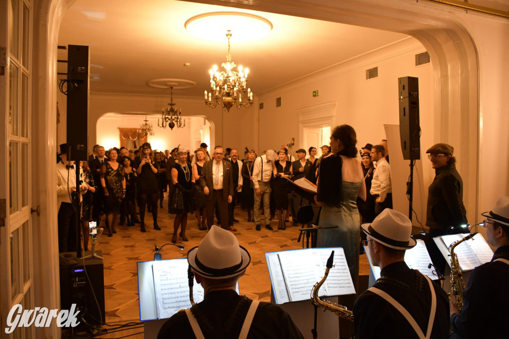 Tarnowskie Góry. Potańcówka w stylu dwudziestolecia