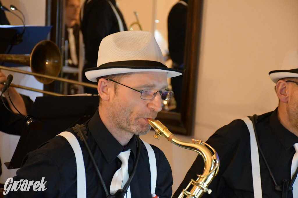 Tarnowskie Góry. Potańcówka w stylu dwudziestolecia