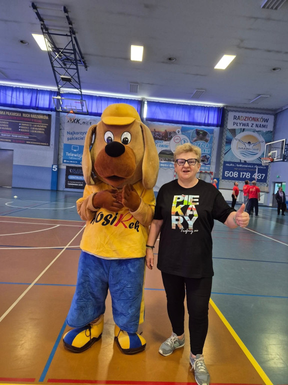 Powiat tarnogórski, Piekary Śl. Nasi seniorzy w akcji