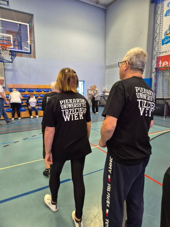 Powiat tarnogórski, Piekary Śl. Nasi seniorzy w akcji