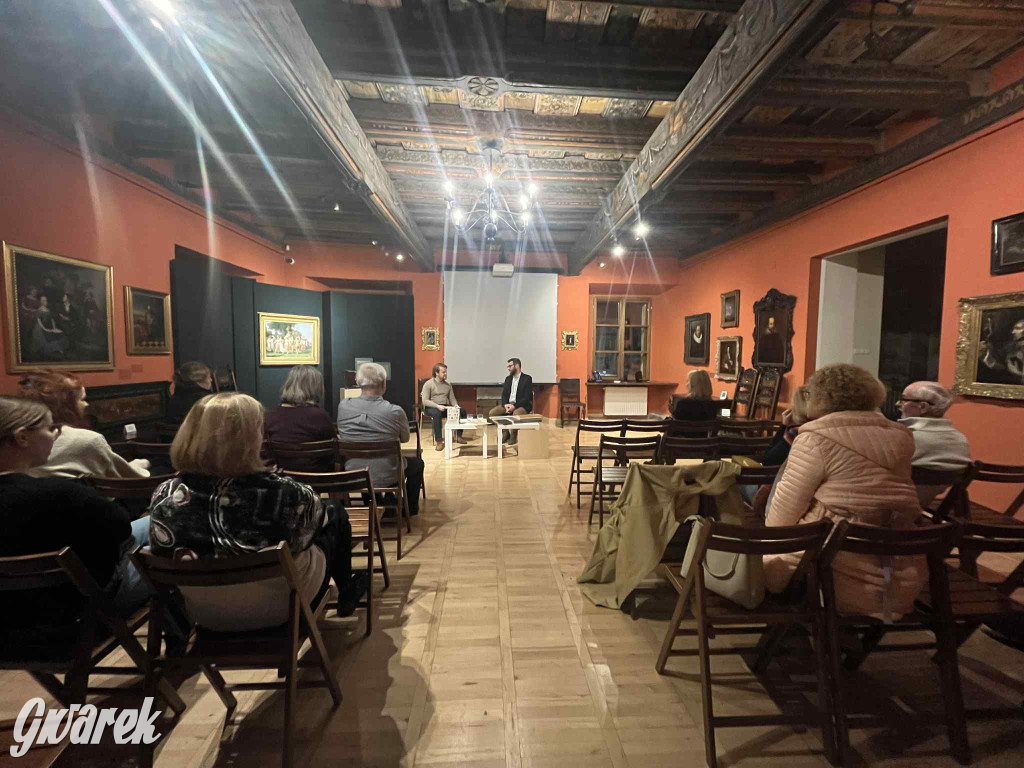 Wiedeńska sala balowa i tarnogórski minimalizm