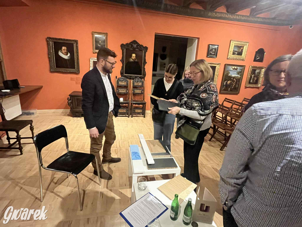 Wiedeńska sala balowa i tarnogórski minimalizm