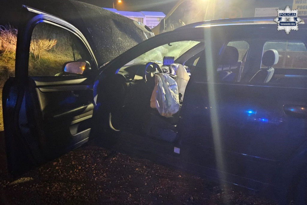 Powiat tarnogórski. Wjechał w forda, był pijany