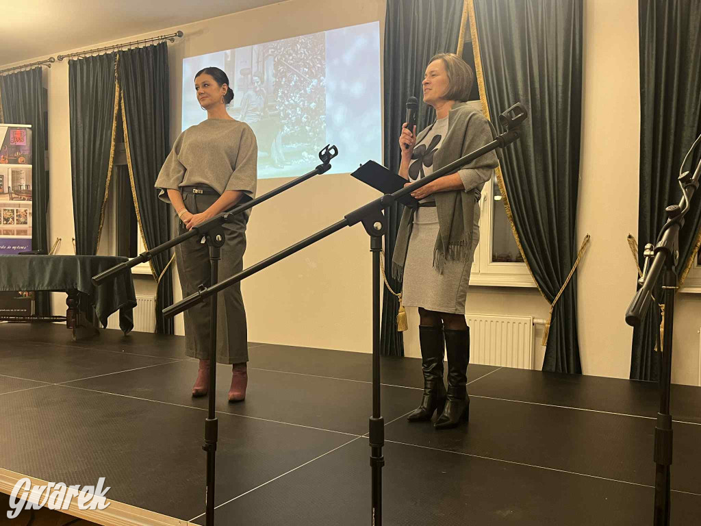 Elegancka i zdyscyplinowana niania hrabiego Karola