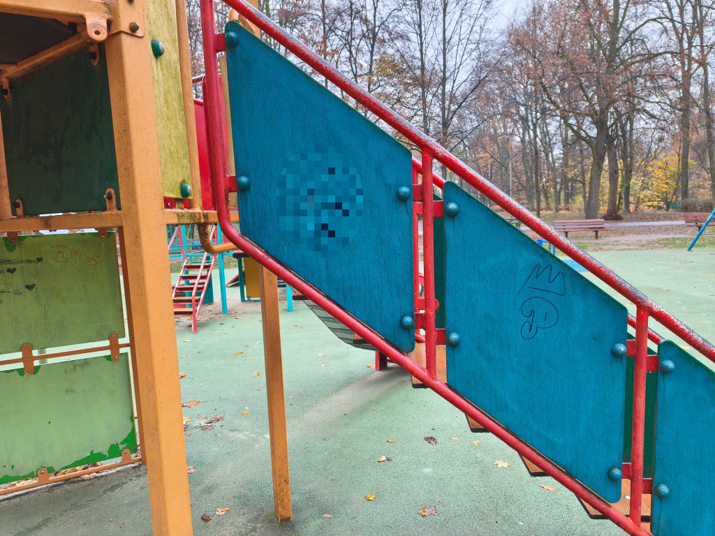 Tarnowskie Góry. Park Miejski – amfiteatr za muszlę