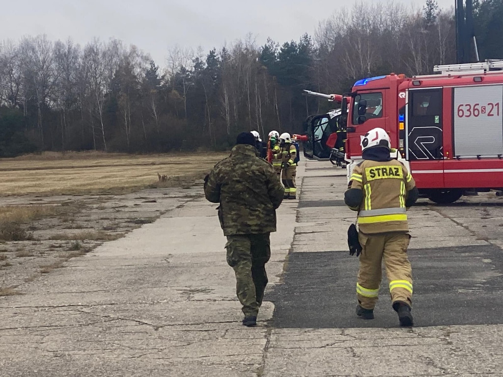 Lotnisko Pyrzowice. Awaryjne lądowanie samolotu
