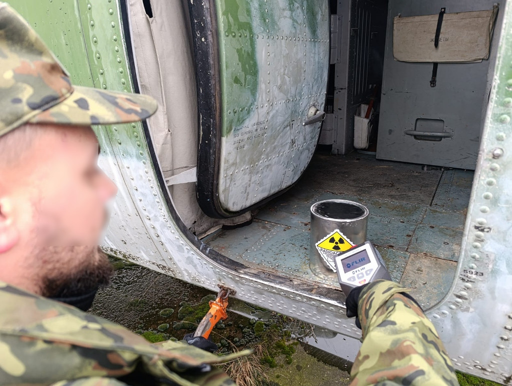 Lotnisko Pyrzowice. Awaryjne lądowanie samolotu