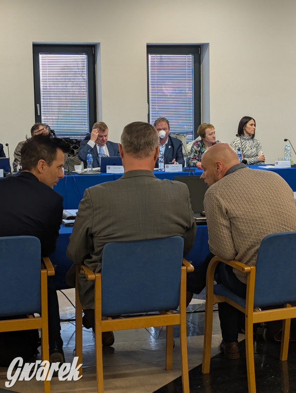 Rada pod ścianą. Kolejne miliony dla szpitala