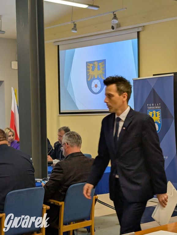 Rada pod ścianą. Kolejne miliony dla szpitala