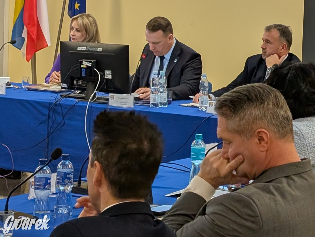 Rada pod ścianą. Kolejne miliony dla szpitala