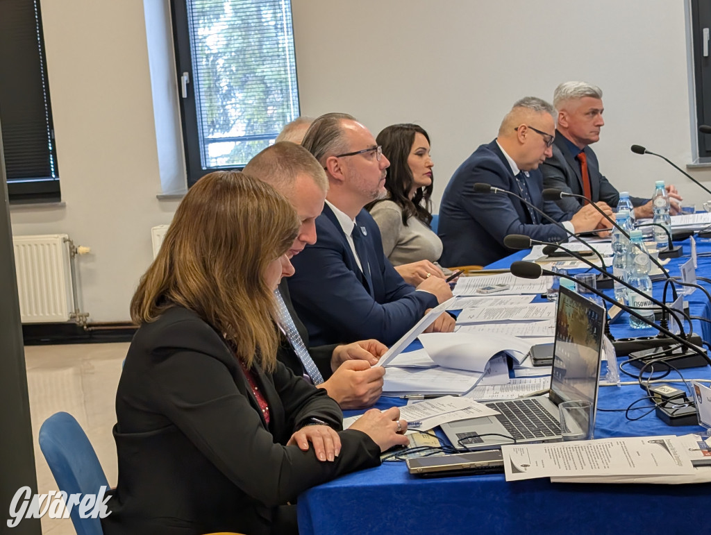 Rada pod ścianą. Kolejne miliony dla szpitala