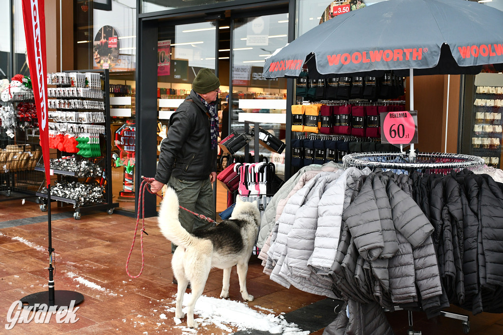 Znane marki, małe emocje. Park S1 zaskoczył frekwencją