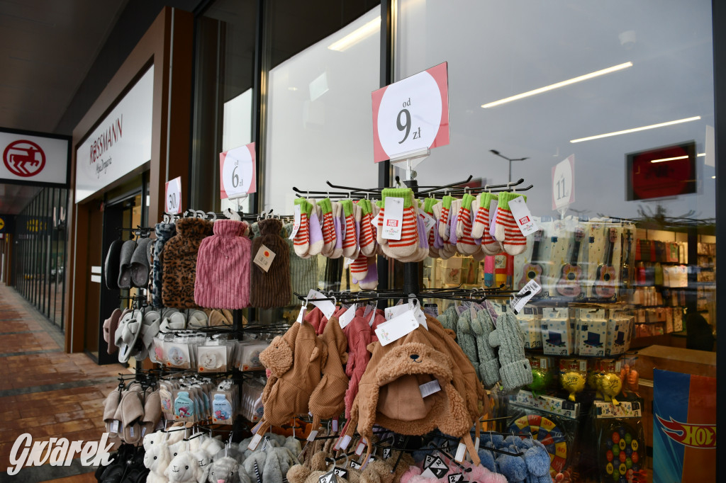 Znane marki, małe emocje. Park S1 zaskoczył frekwencją