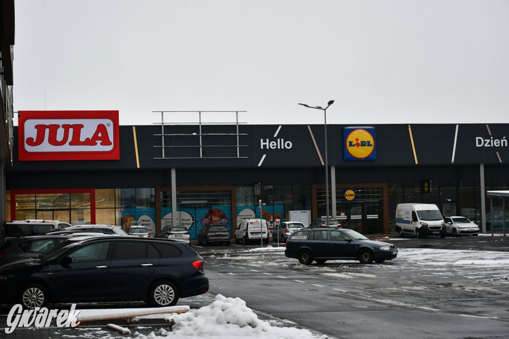 Znane marki, małe emocje. Park S1 zaskoczył frekwencją