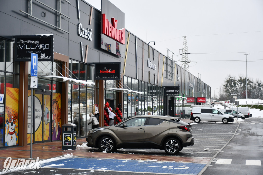 Znane marki, małe emocje. Park S1 zaskoczył frekwencją