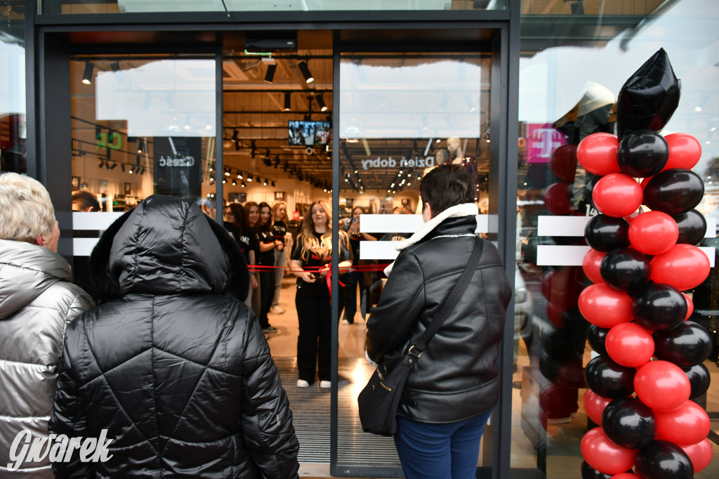 Znane marki, małe emocje. Park S1 zaskoczył frekwencją