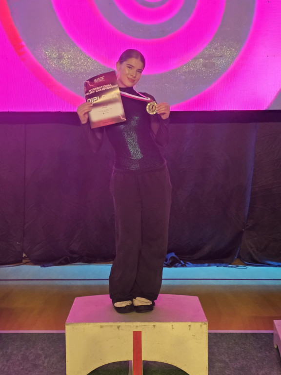 Tarnowskie Góry, Kraków. Sukces tancerek z Tess