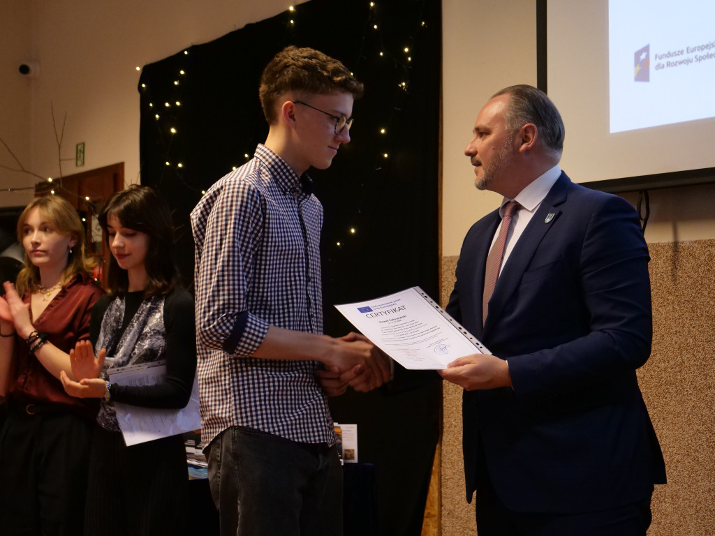 Tarnowskie Góry. Plastyk się chwali!