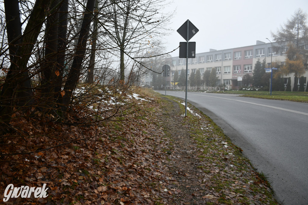 Będzie nowe rondo, wtedy będzie i chodnik