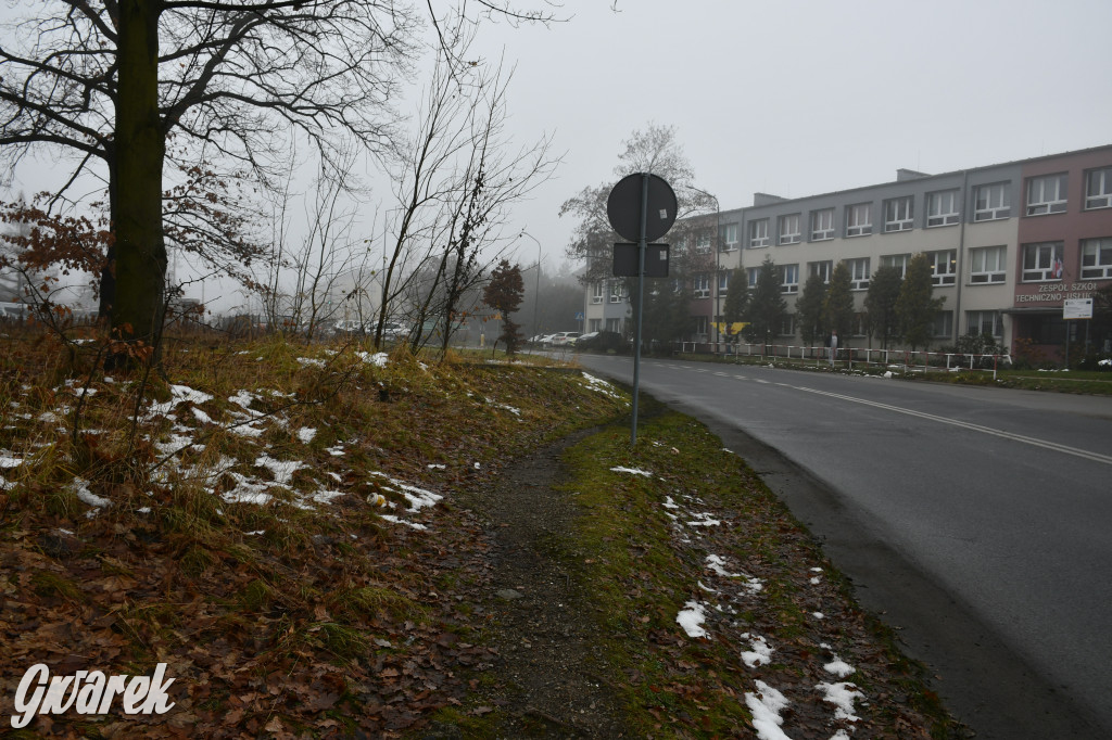 Będzie nowe rondo, wtedy będzie i chodnik