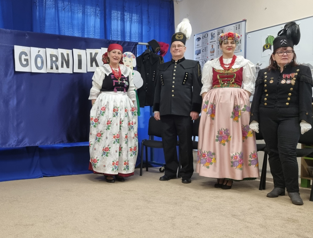 Tarnowskie Góry. Kiszenie kapusty i Barbórka