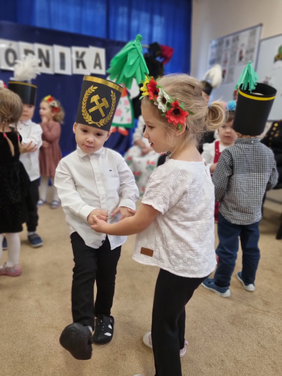 Tarnowskie Góry. Kiszenie kapusty i Barbórka