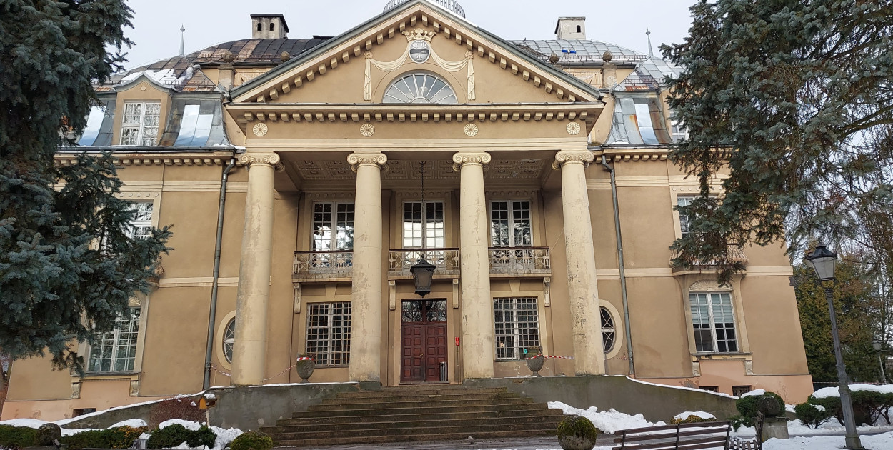 Pałac Baildonów na sprzedaż. Cenę obniżono