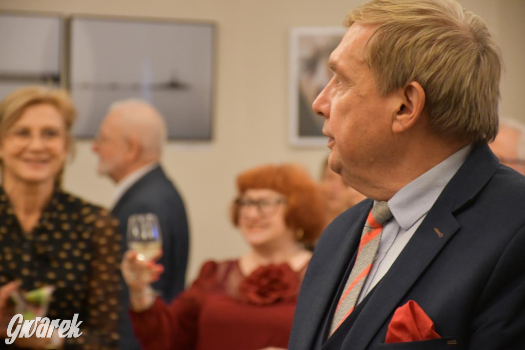 Urodziny członków UTW. Seniorzy świętowali w pałacu