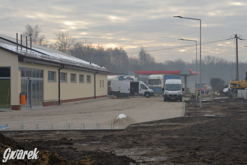 Powiat tarnogórski. Budowa marketu Dino