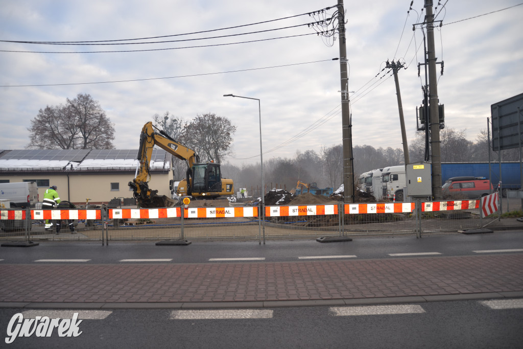 Powiat tarnogórski. Budowa marketu Dino