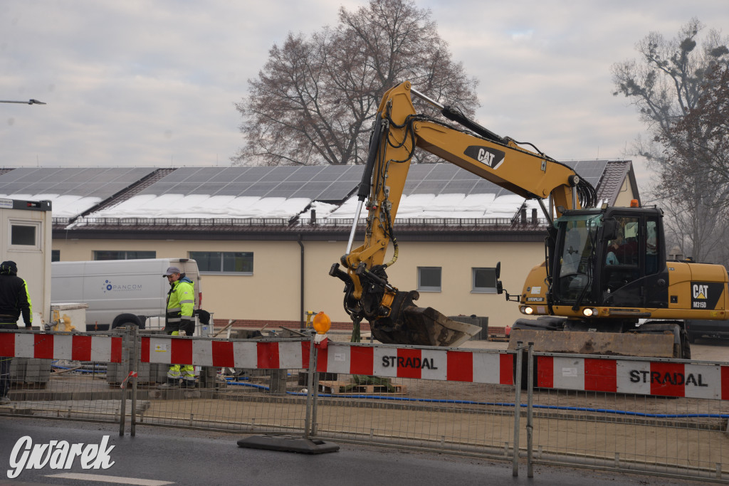 Powiat tarnogórski. Budowa marketu Dino