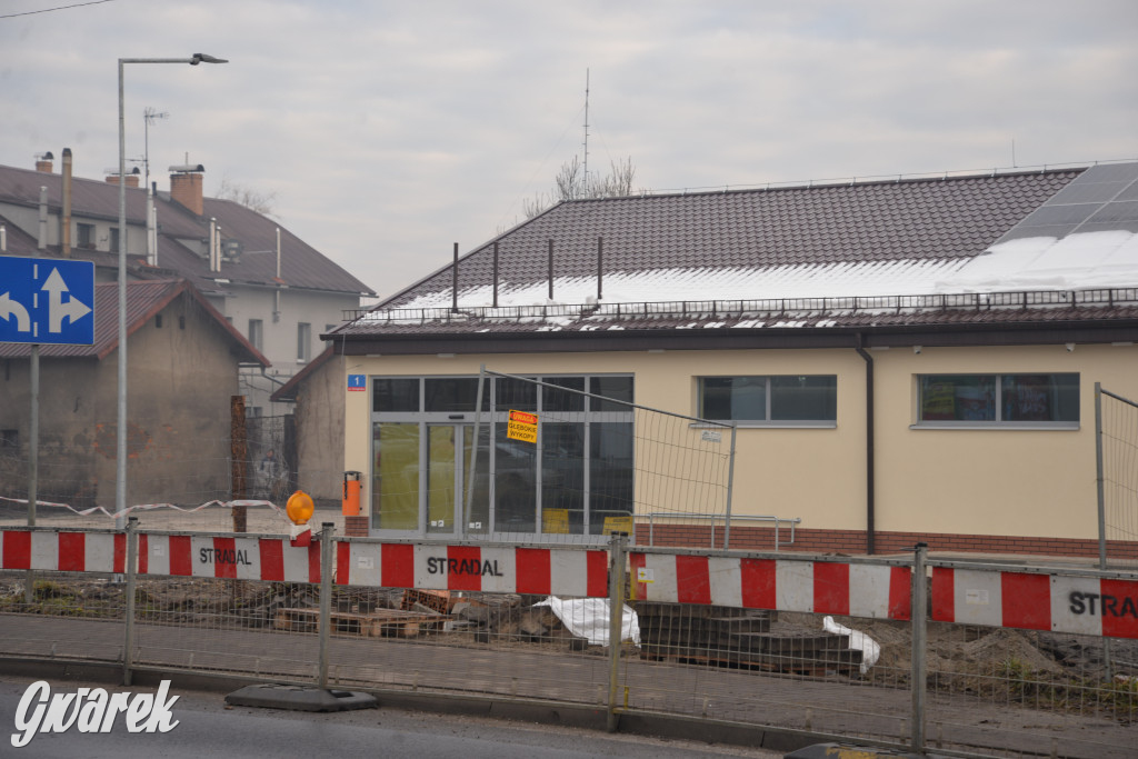 Powiat tarnogórski. Budowa marketu Dino