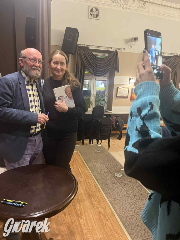 Artur Barciś: na scenie czułem się większy