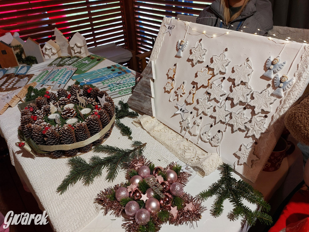 Kameralnie, z alpakami. Połomski jarmark