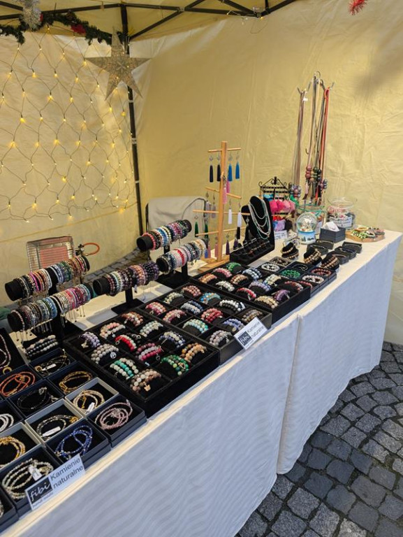 Klimatycznie na rynku w Tarnowskich Górach. Ruszył jarmark!