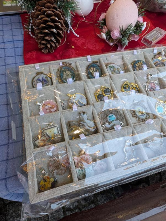 Klimatycznie na rynku w Tarnowskich Górach. Ruszył jarmark!