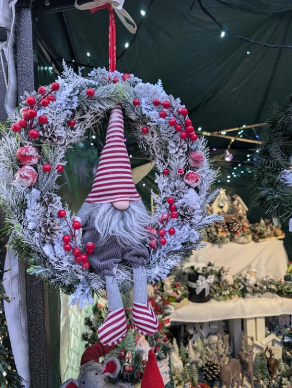 Klimatycznie na rynku w Tarnowskich Górach. Ruszył jarmark!