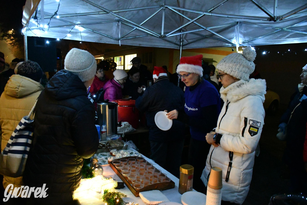 Strzybnicka choinka zabłysła 5 tysiącami lampek