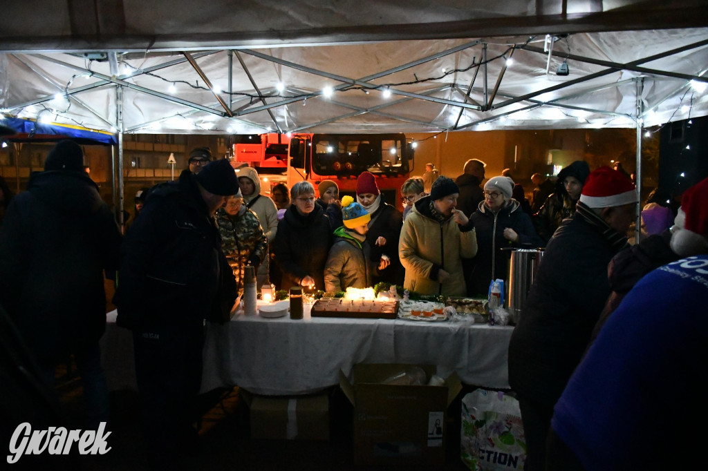Strzybnicka choinka zabłysła 5 tysiącami lampek