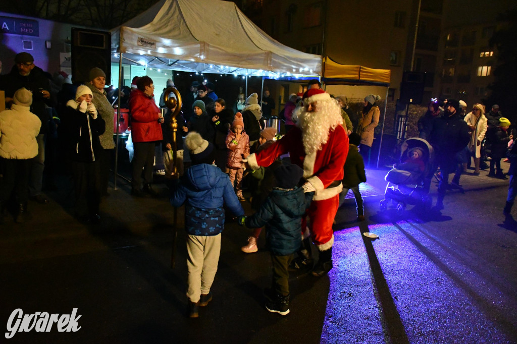 Strzybnicka choinka zabłysła 5 tysiącami lampek