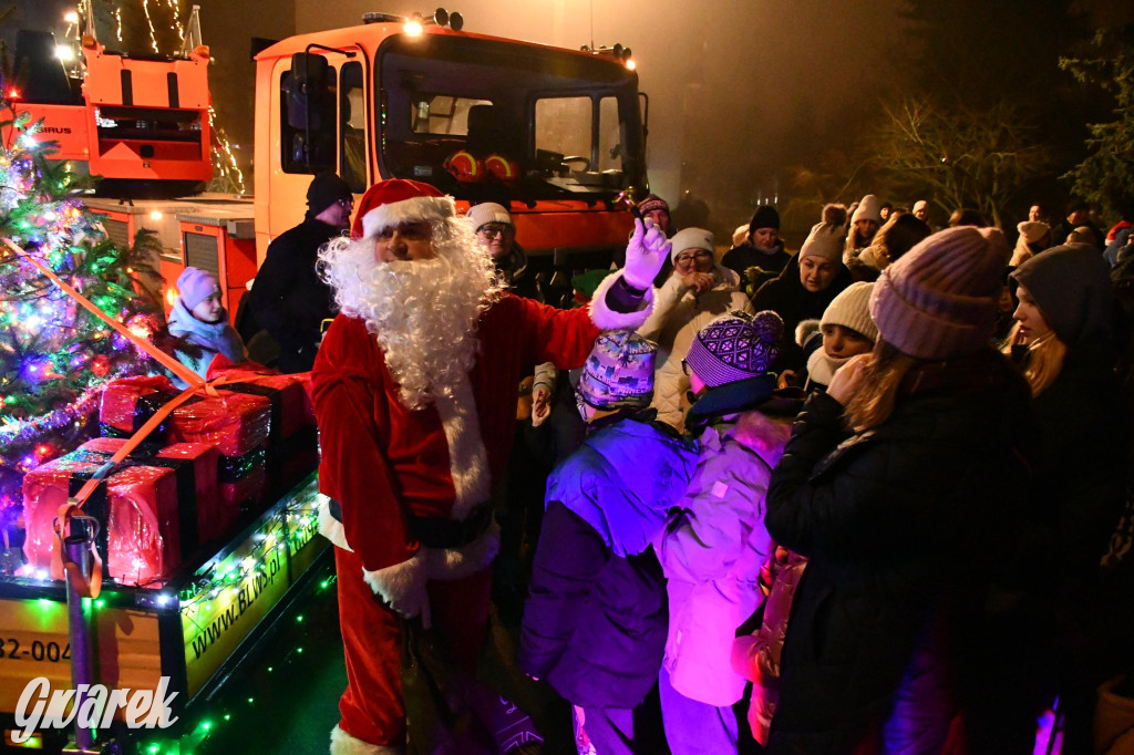 Strzybnicka choinka zabłysła 5 tysiącami lampek