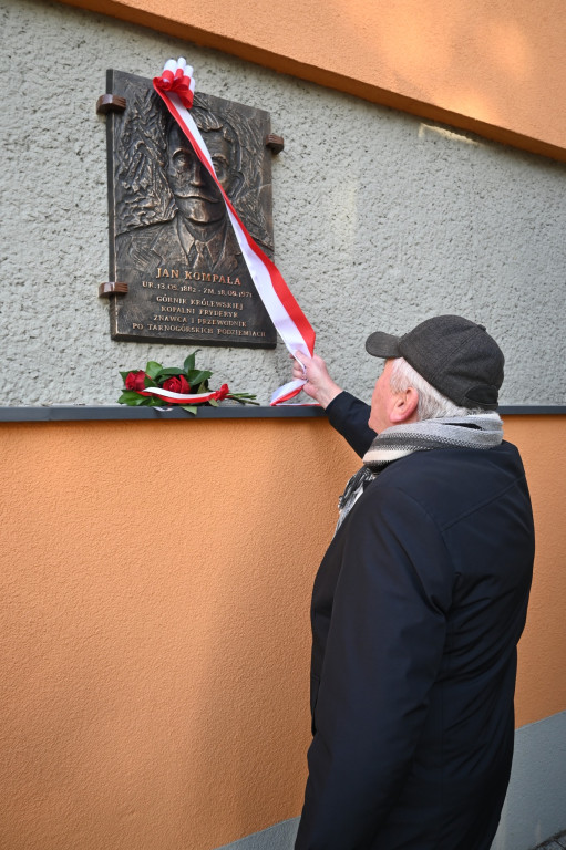 Górnik królewskiej kopalni kontra YouTube i Tik Tok