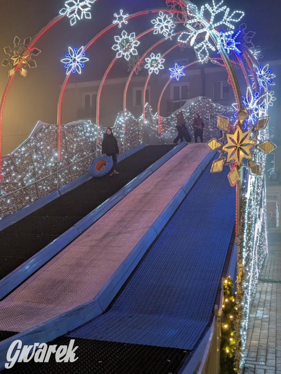 Zimowa gwiazdka i Power of Wings