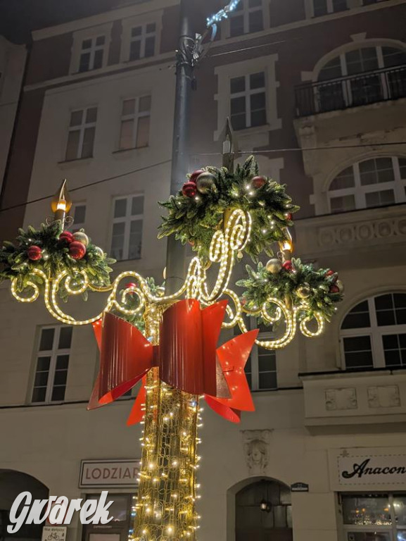 Zimowa gwiazdka i Power of Wings