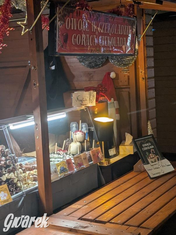 Zimowa gwiazdka i Power of Wings