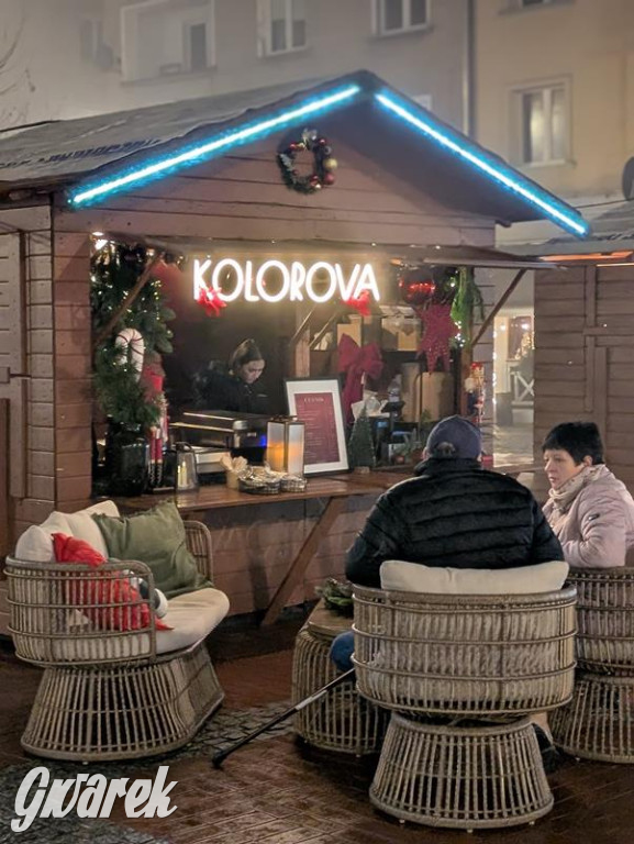 Zimowa gwiazdka i Power of Wings