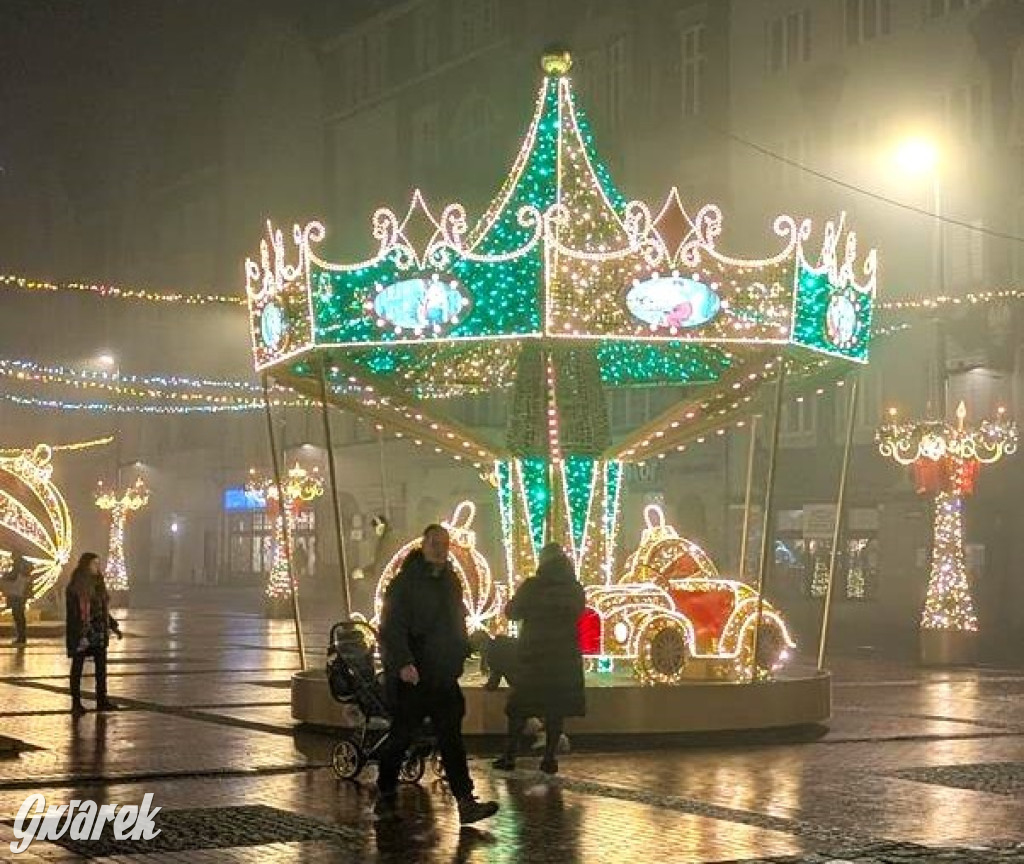 Zimowa gwiazdka i Power of Wings