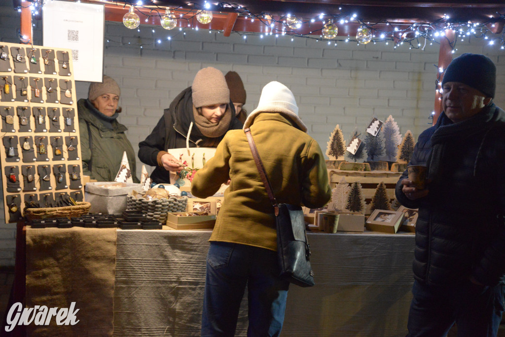 Jarmark w Kaletach przyciągnął tłumy